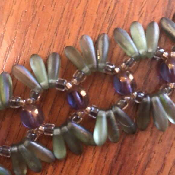 Gorgeous handmade glass bead bracelet. - Picture 5 of 8